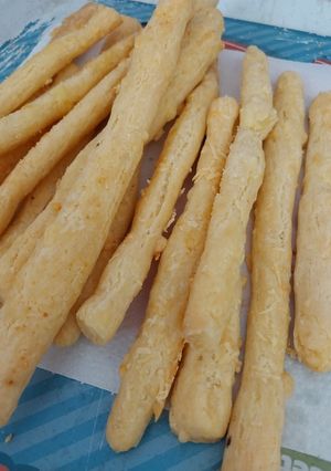 Una foto de Grisines de queso sin tacc