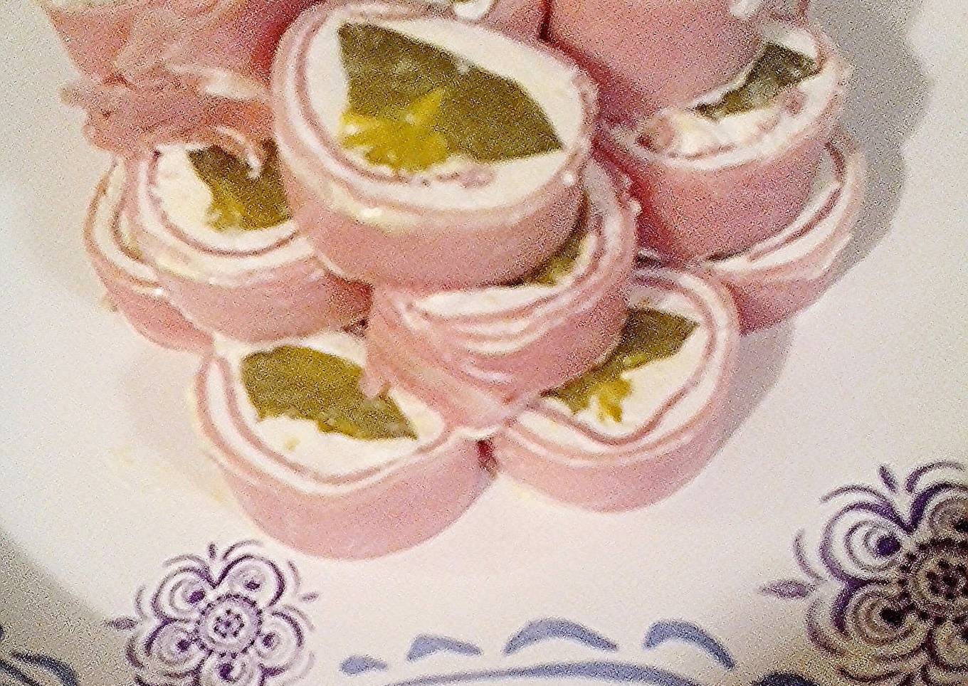 Ham and Pickle Pinwheels