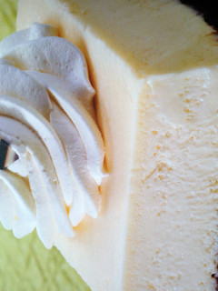 A picture of Brownie Cheesecake.