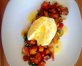 Popular Recipe Poached Egg with Hollandaise Sauce and Sweet Potato Spinach Hash Practical Delicious