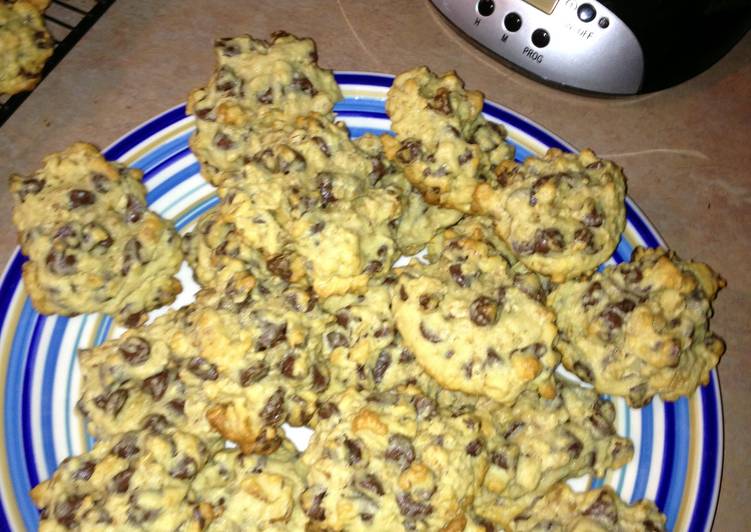 Recipe of Favorite oatmeal chocolate chip cookies