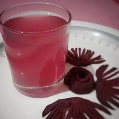 A picture of Beetroot Lemonade.