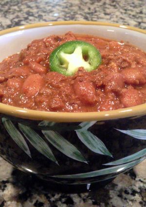 A picture of Wowza chili w beans.
