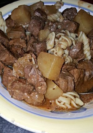 A picture of Goulash.