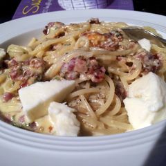 Spaghetti carbonara A picture of Spaghetti carbonara.