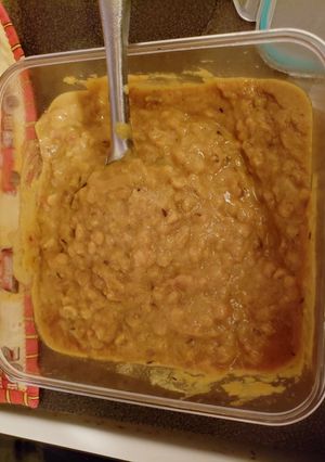 A picture of Split chickpea soup.