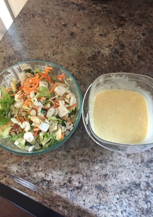 A picture of Applebee's Oriental Chicken Salad Dressing.