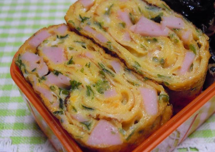 Recipe of Quick For Bentos: Fish Sausage and Ao-Nori Seaweed Tamagoyaki