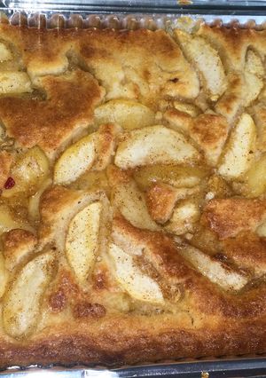 A picture of Easy peach cobbler 🍑.
