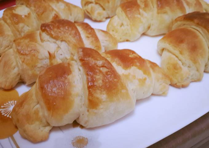 Steps to Make Speedy Croissant