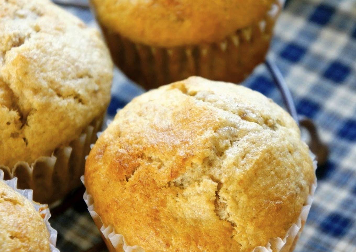 Whole Wheat Banana Muffins