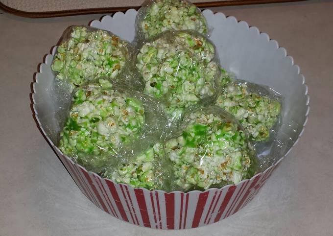 Simple Way to Make Award-winning Aunt Jerry&#39;s Popcorn Balls