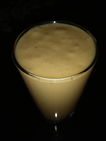 Easy Steps to Make Banana,mango n strawberry smoothie#mums contest the  Makes Drooling Perfect