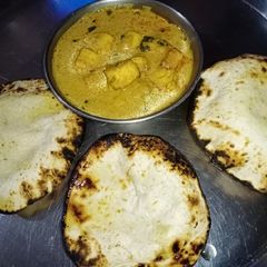 A picture of Tandoori naan.