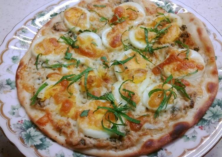 Recipe of Ultimate Shiso and Sweet Onion Pizza