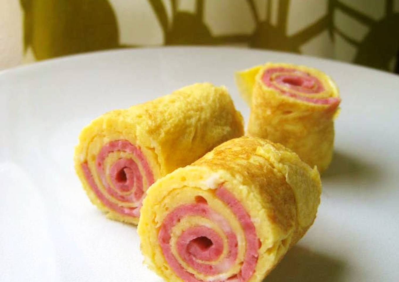 Rolled-up Eggs for Bento