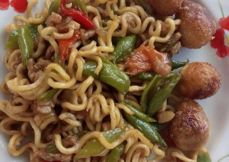 Resep Oseng Mie buncis telur puyuh Lezat