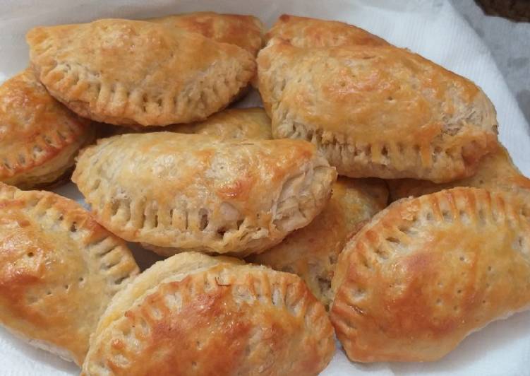 Steps to Make Any-night-of-the-week Chicken Pies#Arabic contest #authors marathon