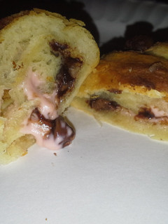 A picture of Yummy rolls.