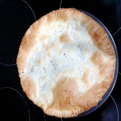 A picture of Honey Lamb Pie.