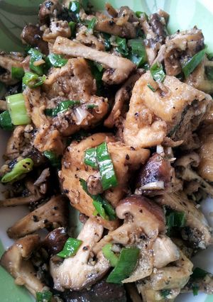A picture of Tahu Shitake Mushroom Black Pepper.