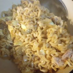 A picture of Ramen Tuna Stirfry.