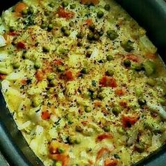 A picture of Glorified Crockpot Chicken and Noodles.