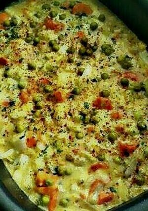 A picture of Glorified Crockpot Chicken and Noodles.