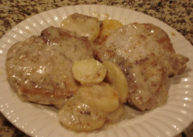 Recipe of Homemade Porck chops and scalloped potatoes