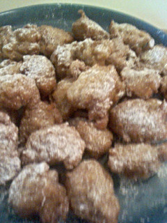 A picture of Apple Fritters.