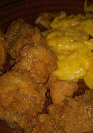 A picture of Fried chicken bites.