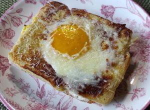 Una foto de Croque Madame al estilo D'Maravilla