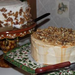 A picture of Caramel Apple Walnut Cake.