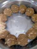 Gond ladoo