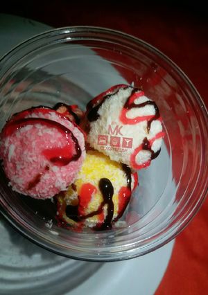 A picture of Coconut candy milk.