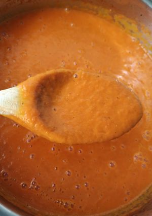 Una foto de Tomate frito casero 🍅🍝🤤