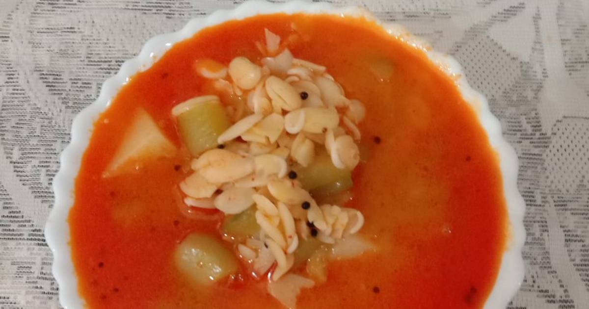 Field beans (Val) ridge gourd curry Recipe by Maya's Recipe's Cookpad