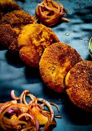 A picture of Dahi Kebab.