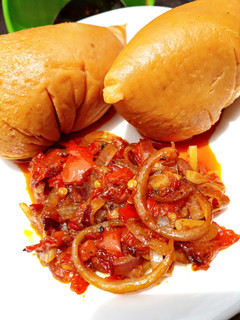 A picture of Moimoi with sauce.