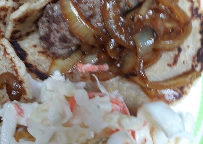 Recipe of Jamie Oliver Steaksauce Onions