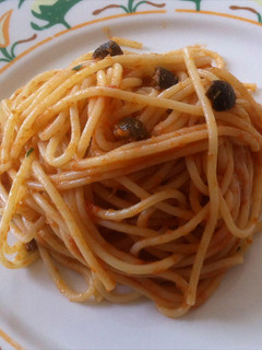 Una foto de Spaghetti alla puttanesca