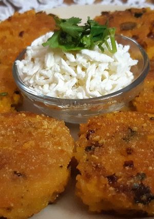 A picture of Rice Tikki.