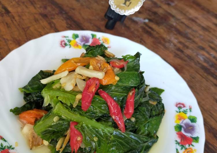 Cara mudah Menyiapkan Tumis Cuciwis Udang Rebon yang sempurna