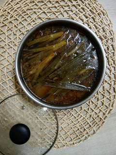 蔥燒排骨 的食譜成品照片