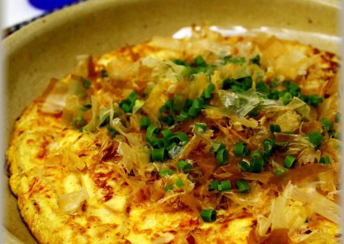 Tofu and Cheese Savory Pancakes with Bean Sprouts and Tuna