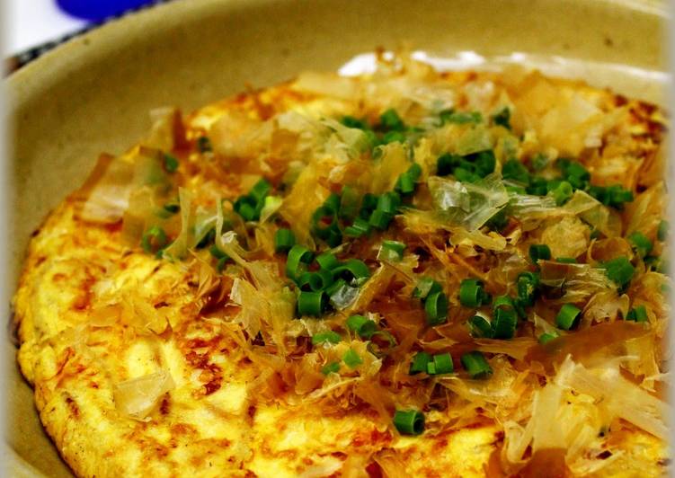 Simple Way to Prepare Super Quick Homemade Tofu and Cheese Savory Pancakes with Bean Sprouts and Tuna