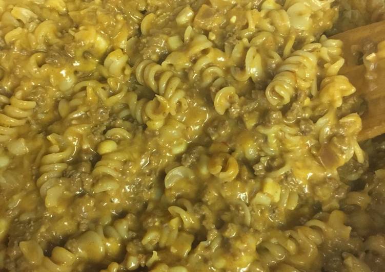 Easiest Way to Prepare Favorite Easy Cheesy Mexican Pasta