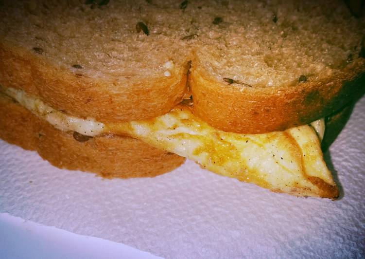 Square fried egg sandwich