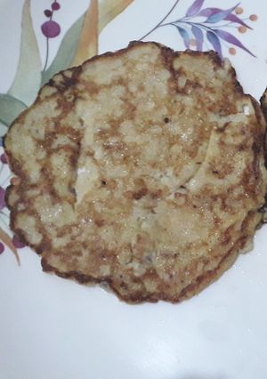 A picture of Banana egg pancake.