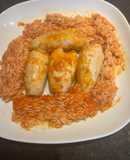 Calamares rellenos con langostinos en salsa fileto